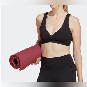 ADDIDAA light support yoga essentials bra XXS NWT